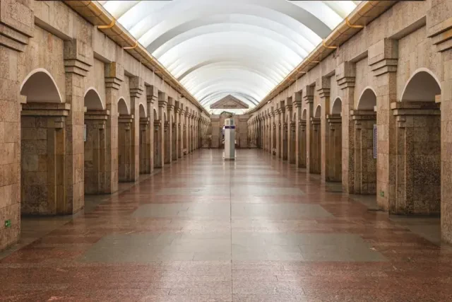 Квест «Цирк в метро: сбежавшие артисты»